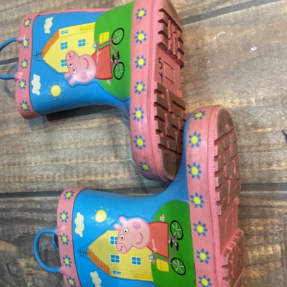 Peppa Pig Shoes Peppa Pig Rain Boots Size Toddler 9 Poshmark